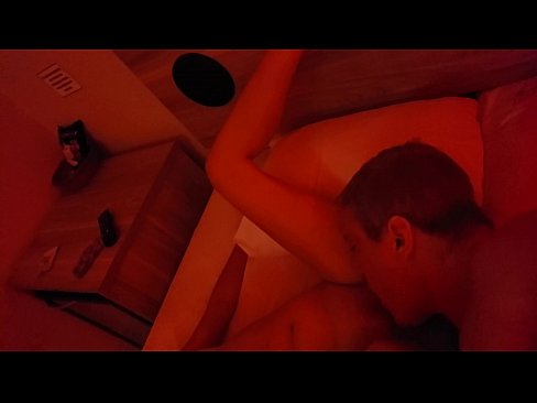 ❤️ A lamber a minha rata molhada. ️❌ Porno de qualidade em nós ❤