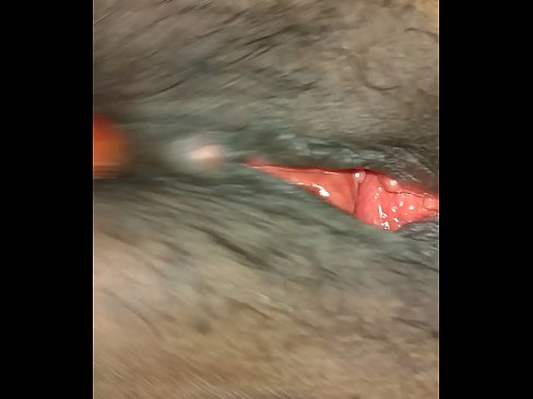 ❤️ Espalhar a minha rata gorda faz com que ela se esguiche ️❌ Porno de qualidade em nós ❤