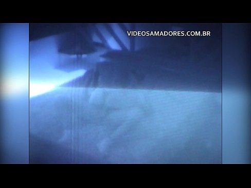 ❤️ O marido filma a mulher a foder o vizinho e descobre que ele é um cornudo ️❌ Porno de qualidade em nós ❤